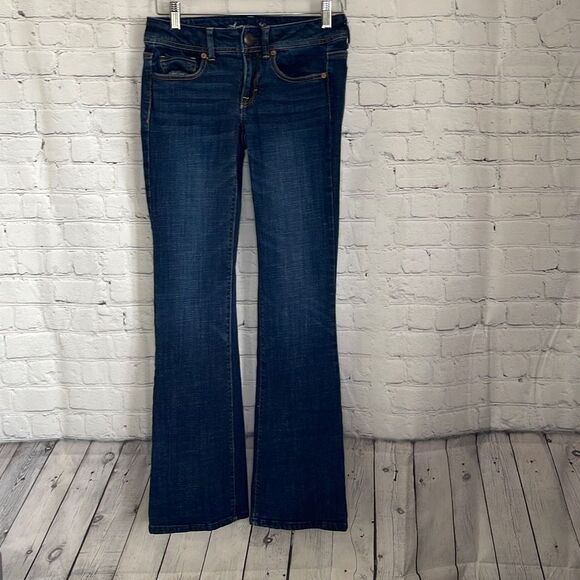 American Eagle Women’s Original Boot Dark Wash Jeans size 2 - Picture 1 of 9